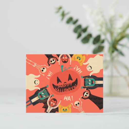 Carte postale (Debout devant)