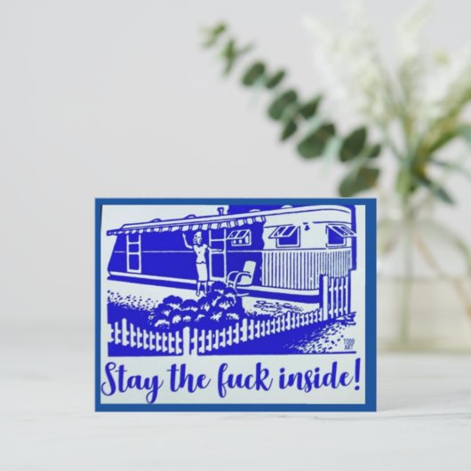 Carte postale (Debout devant)