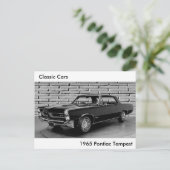 Carte postale (Debout devant)