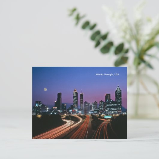 Carte postale (Debout devant)