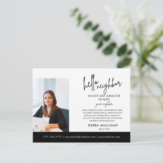 Carte postale (Debout devant)