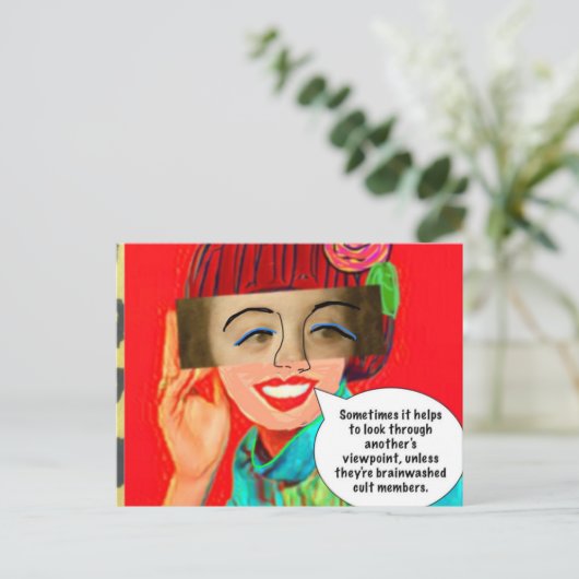 Carte postale (Debout devant)