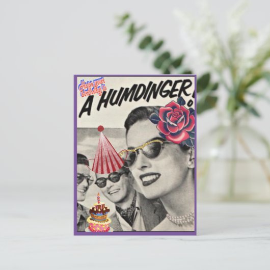 CARTE POSTALE (Debout devant)