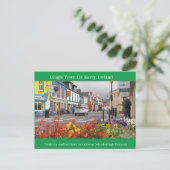 Carte postale (Debout devant)