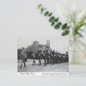 Carte postale (Debout devant)