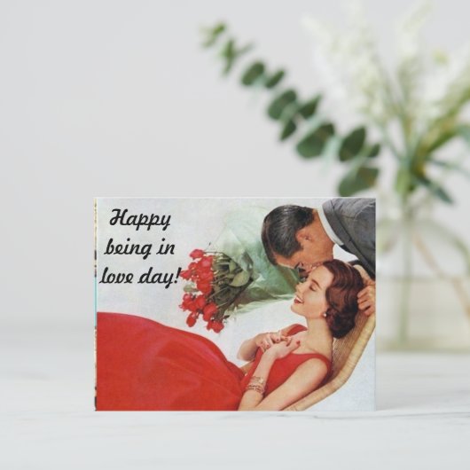 Carte postale (Debout devant)