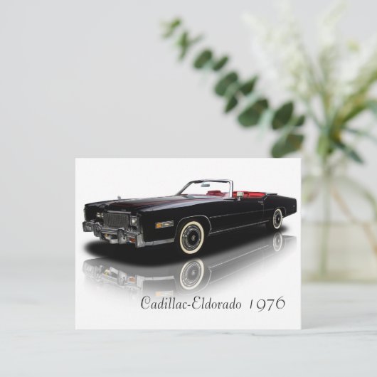 Carte postale (Debout devant)