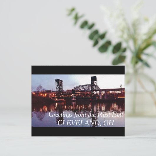 Carte postale (Debout devant)