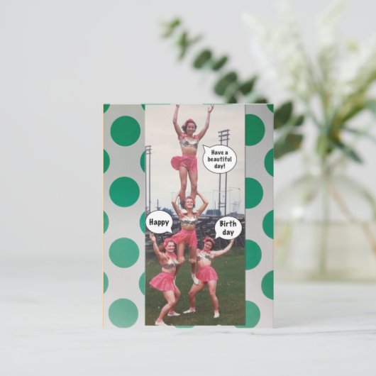 CARTE POSTALE (Debout devant)