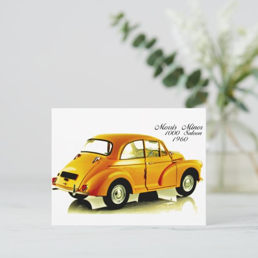 Carte postale (Debout devant)