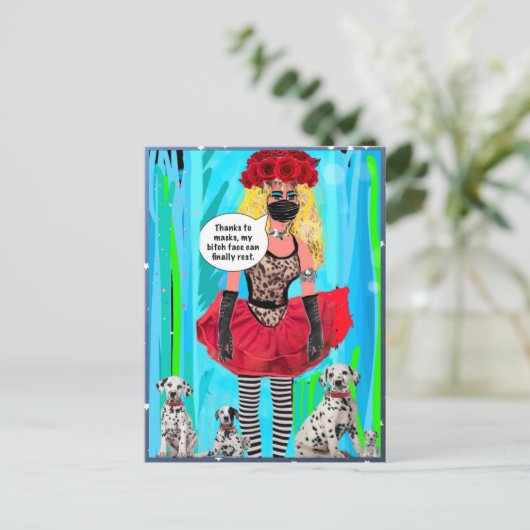 CARTE POSTALE (Debout devant)