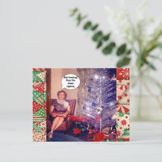 CARTE POSTALE- (Debout devant)