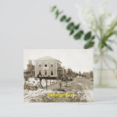 Carte postale (Debout devant)