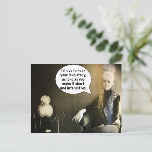 CARTE POSTALE (Debout devant)