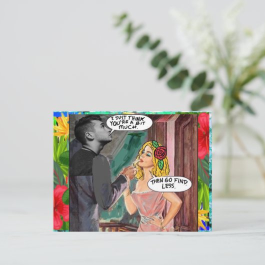 Carte postale (Debout devant)