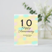 Carte Postale 10e anniversaire de mariage jaune pastel nom rétro (Debout devant)