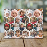 Carte Postale 12 Photo Collage - motif hexagone funky<br><div class="desc">Les photos carrés fonctionnent mieux avec ce modèle. Ajoutez vos photos préférées à ce modèle amusant. Vous pouvez utiliser des photos carrés ou n'importe quelle photo pour cette grille.</div>