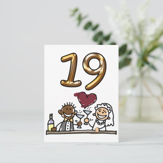 Carte postale 19 (Debout devant)