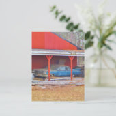 Carte Postale 1960 voiture ancienne BLEUE de SADAND DEVILLE (Debout devant)