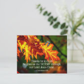 Carte Postale 1 Corinthiens 15:57 Rendons grâce à Dieu !, Automn (Debout devant)