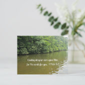 Carte Postale 1 Pierre 5:7 (Debout devant)