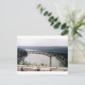 CARTE POSTALE 2038 (Debout devant)