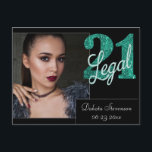 Carte Postale 21 et juridique | Green 21st Birthday Photo Merci<br><div class="desc">Etre 21 et enfin légal est une énorme étape ! Ce thème d'anniversaire "21 ans et légal" d'inspiration glam grunge présente une fausse parties scintillant avec une superposition de script pour la meilleure façon de célébrer et de commémorer l'événement. Pour des personnalisations ou d'autres couleurs, veuillez visiter JustFharryn @ Zazzle.com...</div>
