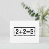 Carte Postale 2 plus 2 égale 5 (Debout devant)