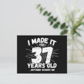 Carte Postale 37 Ans Sarcasique Mème Drôle 37e Anniversaire (Debout devant)