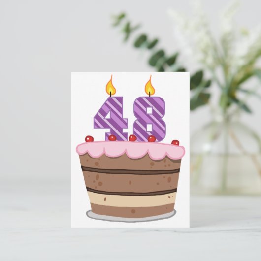 Carte Postale 48 ans sur le gâteau d'anniversaire (Debout devant)