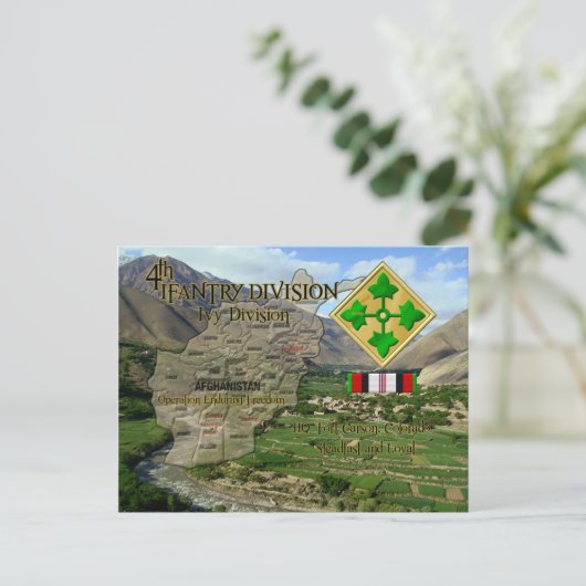 Carte Postale 4e division d'infanterie (Debout devant)