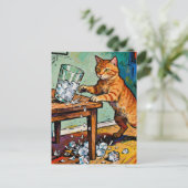 Carte Postale A cute ginger cat knocks over a glass of ice (Debout devant)