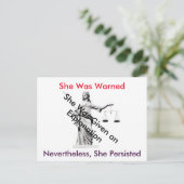 Carte postale à la femme juge de la Maison Blanche (Debout devant)