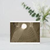 Carte Postale À l'intérieur du Panthéon, Rome (Debout devant)