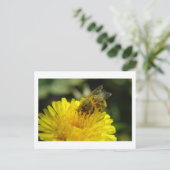 Carte postale Abeille au travail (Debout devant)