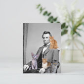 CARTE POSTALE ABRAHAM LINCOLN AMOUREUX DE CHATS (Debout devant)
