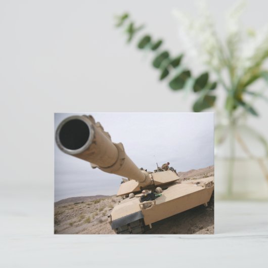 Carte Postale Abrams USMC M1 (Debout devant)