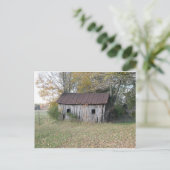 Carte Postale abri abandonné (Debout devant)