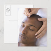 Carte Postale Acupuncture. Acupuncturiste insérant une aiguille (Devant / Derrière)