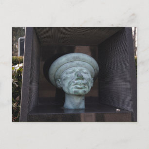 Carte Postale Adam - Sculpture sur la tombe de Rudolf Hausner