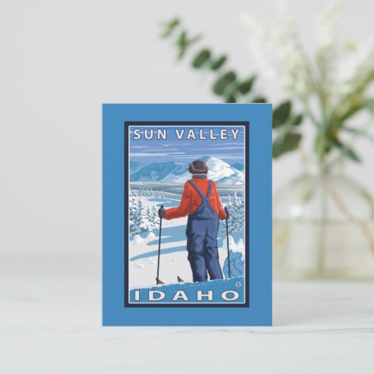 Carte Postale Admirant Skier - Sun Valley, Idaho (Debout devant)