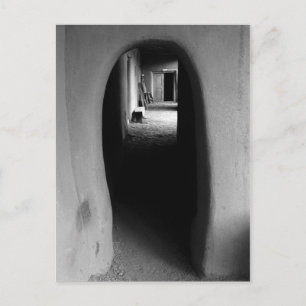 Carte Postale Adobe Doorway Architecture Photographie noir et bl