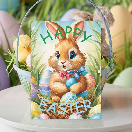 Carte Postale Adorable lapin de Pâques en panier avec oeufs