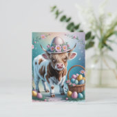 Carte Postale Adorable Vache Brown de Pâques tachetée (Debout devant)