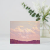 Carte postale Adventure Await (Debout devant)