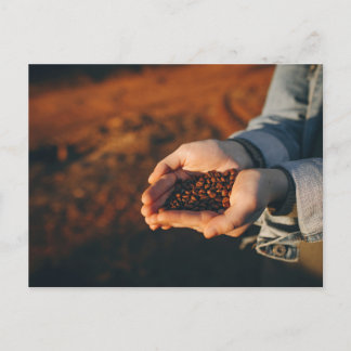 Carte Postale Agriculteur avec grains de café
