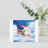 Carte Postale Aigle et drapeau américain (Debout devant)