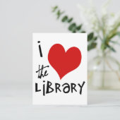 Carte Postale Aimer la bibliothèque (Debout devant)