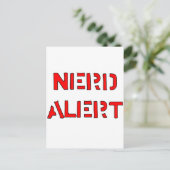 Carte Postale Alerte nerd (Debout devant)