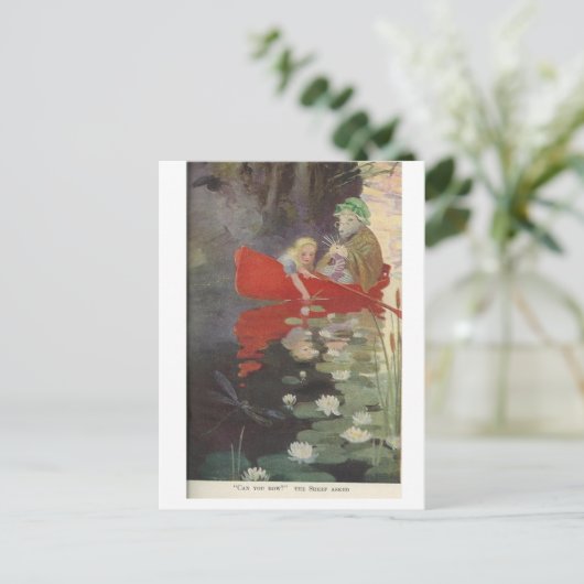 Carte Postale Alice (Debout devant)